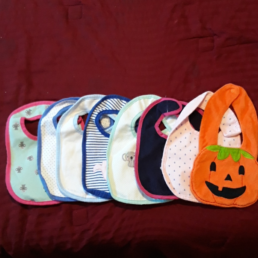 Carters one size bibs